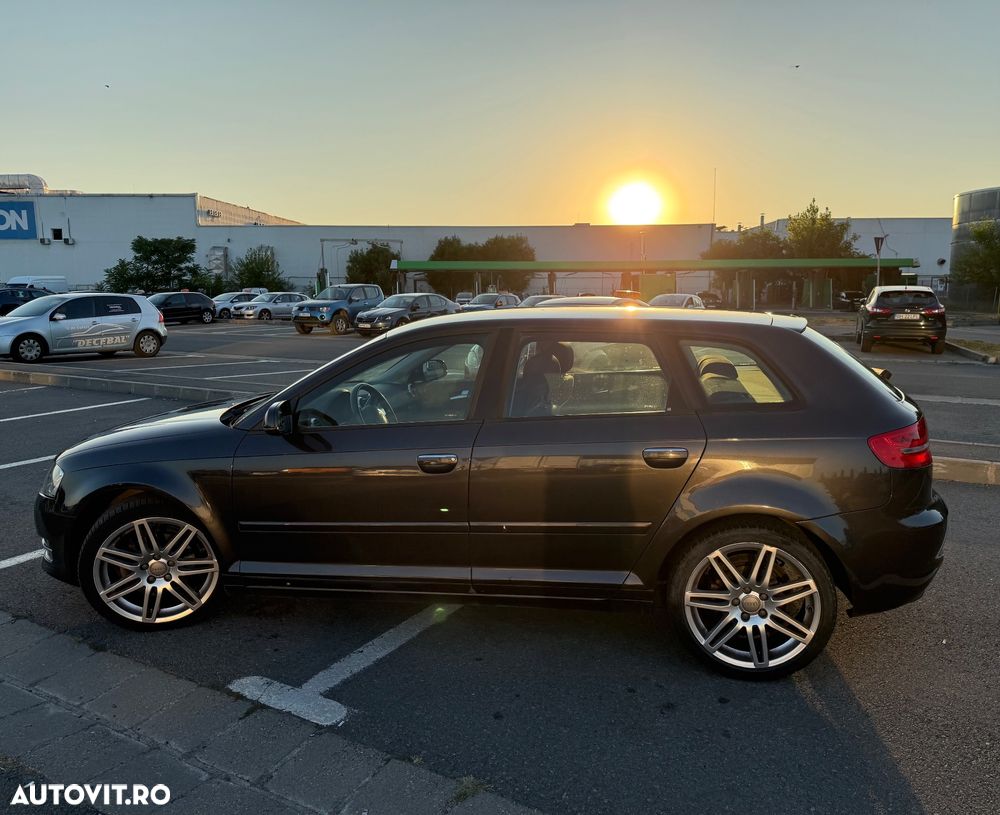 Audi A3 Sportback 1.4 TFSI S-tronic Attraction - 5