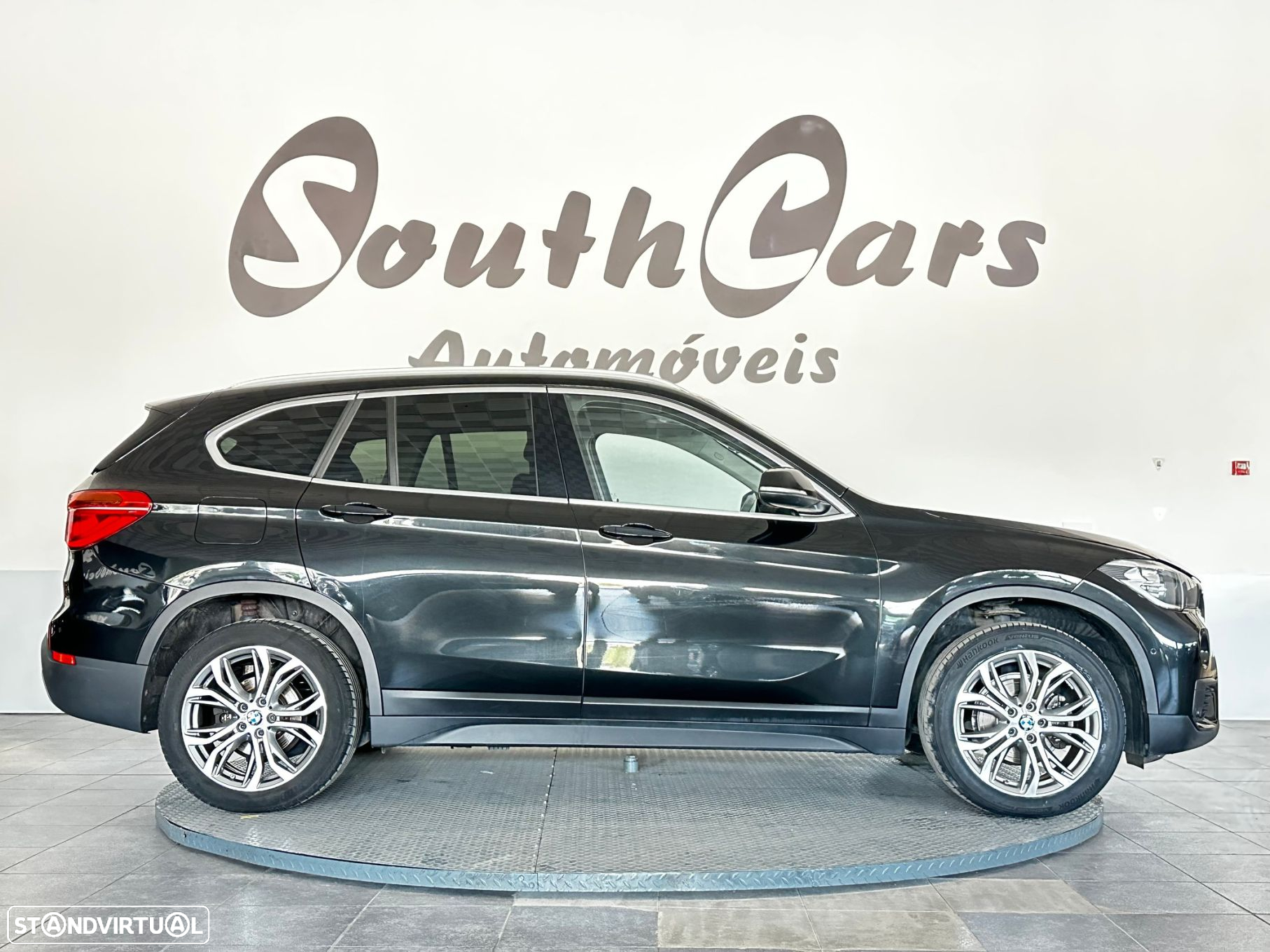BMW X1 16 d sDrive Line xLine - 2
