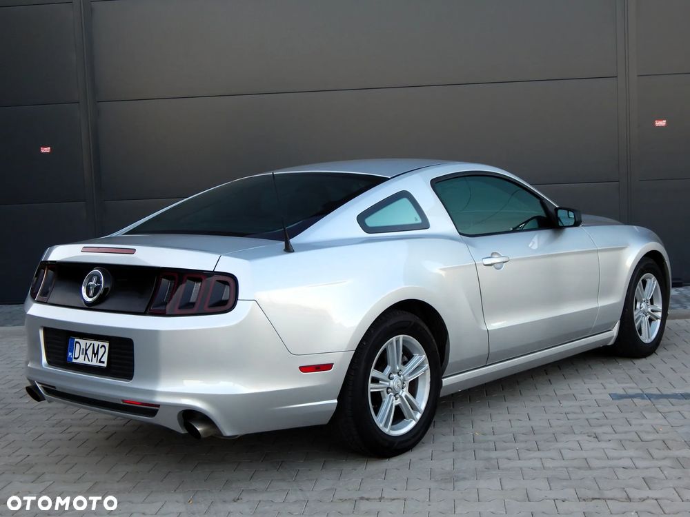 Ford Mustang - 10