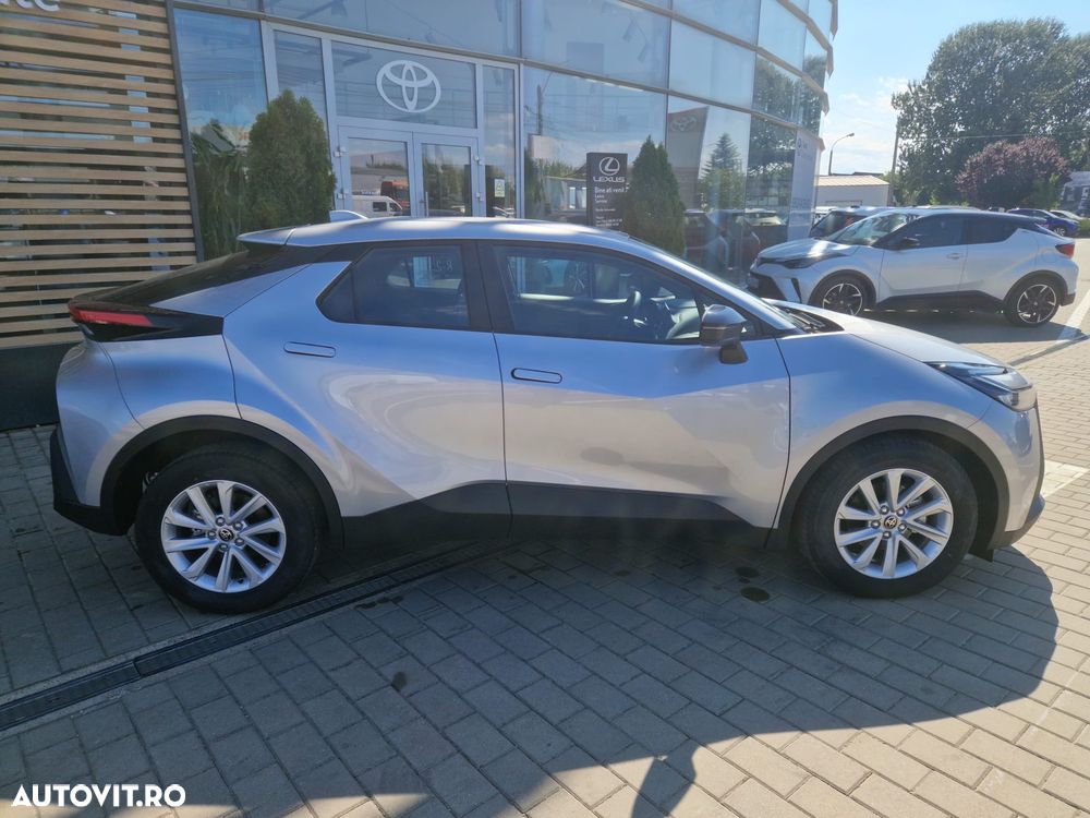 Toyota C-HR - 5