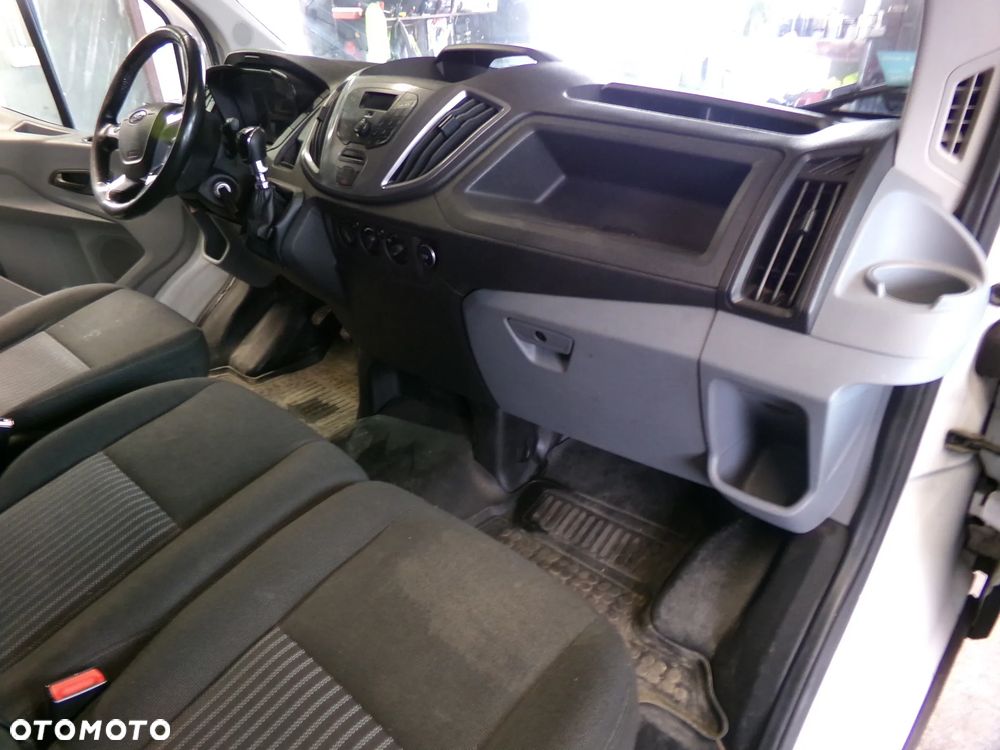 Ford transit - 3