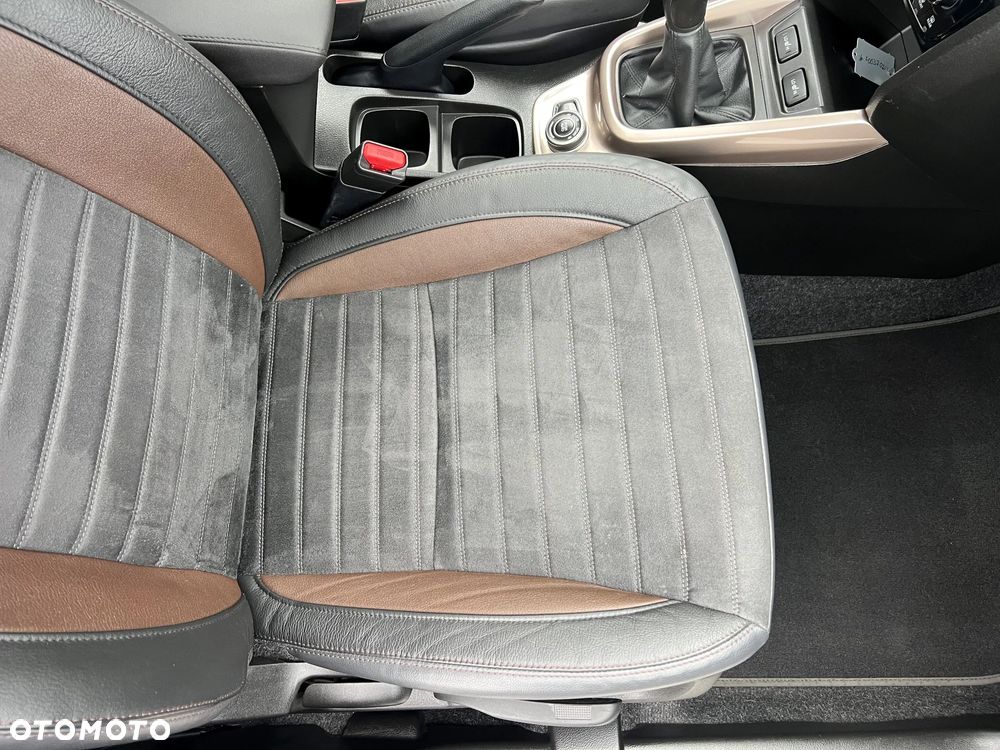 Suzuki Vitara 1.6 (4x4) Allgrip Comfort+ - 34
