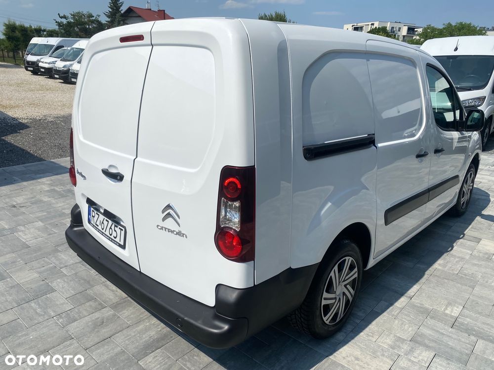 Citroën BERLINGO 1.6 HDI, MAX długi, 3-osobowy, klimatyzacja, zakupiony w salonie w Rzeszowie Bezwypadkowy serwisowany - 6