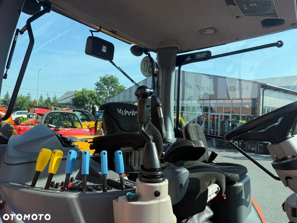 Kubota M7132 - 24