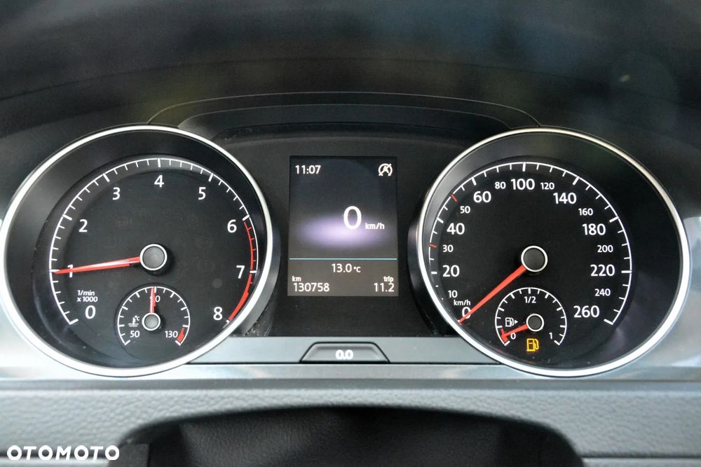 Volkswagen Golf 1.5 TSI BMT Evo Comfortline - 21