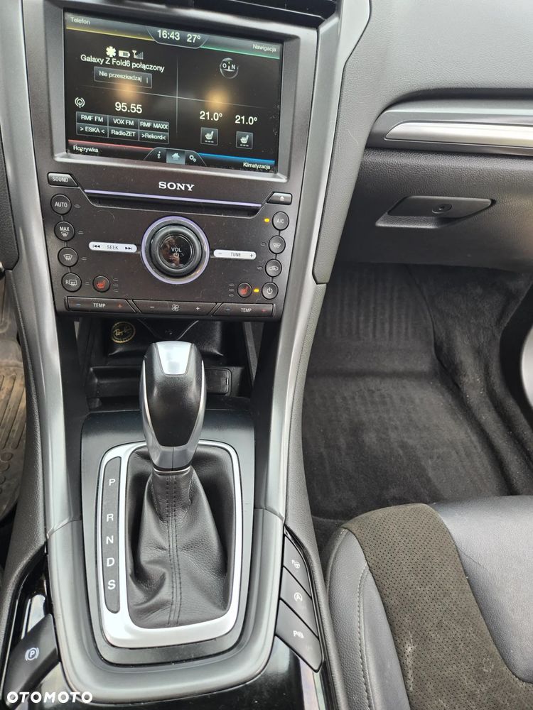 Ford Mondeo 2.0 EcoBoost Titanium - 12