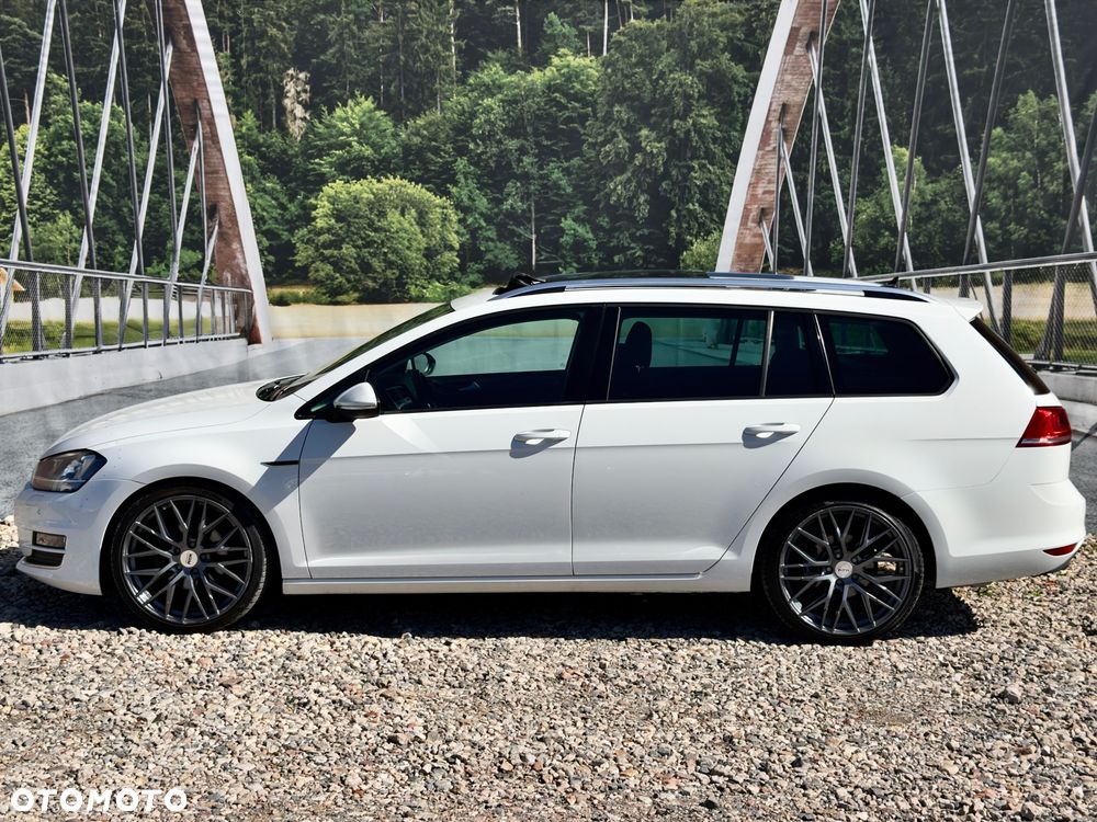 Volkswagen Golf 2.0 TDI BlueMotion Technology Lounge - 19