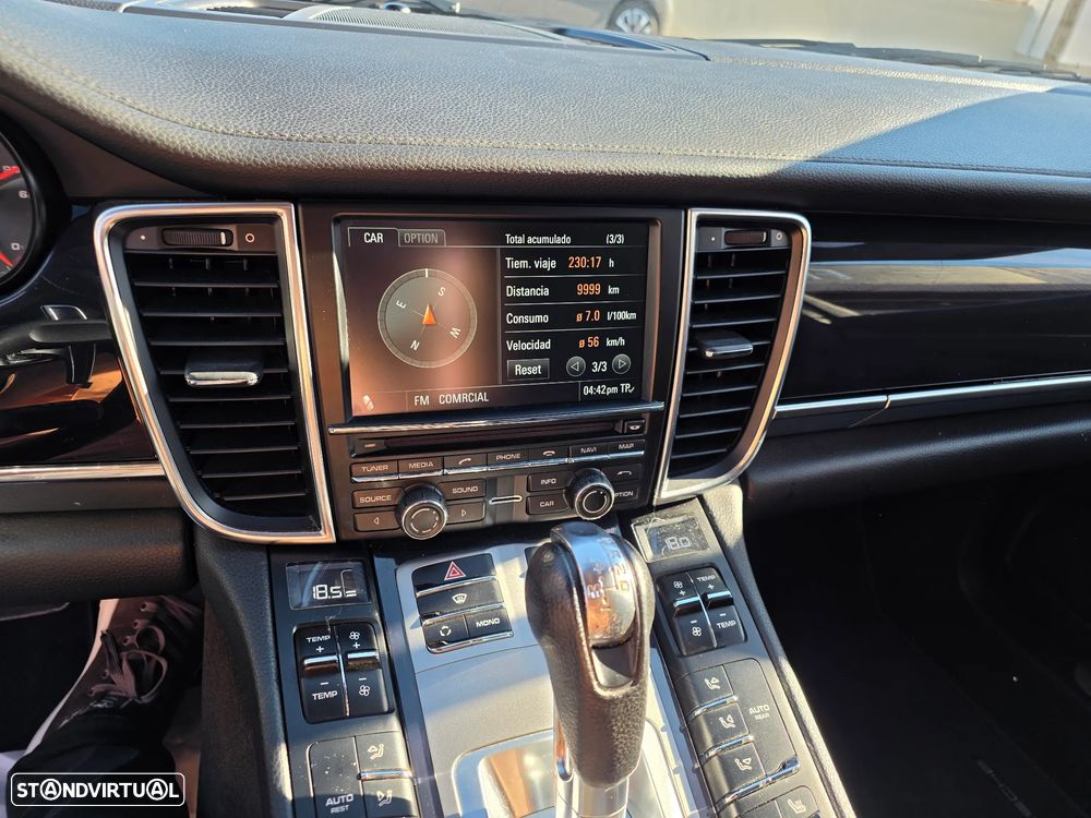 Porsche Panamera 3.0 V6 - 16