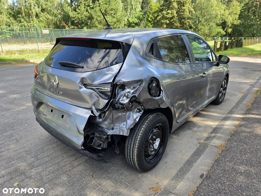 Renault Clio - 4