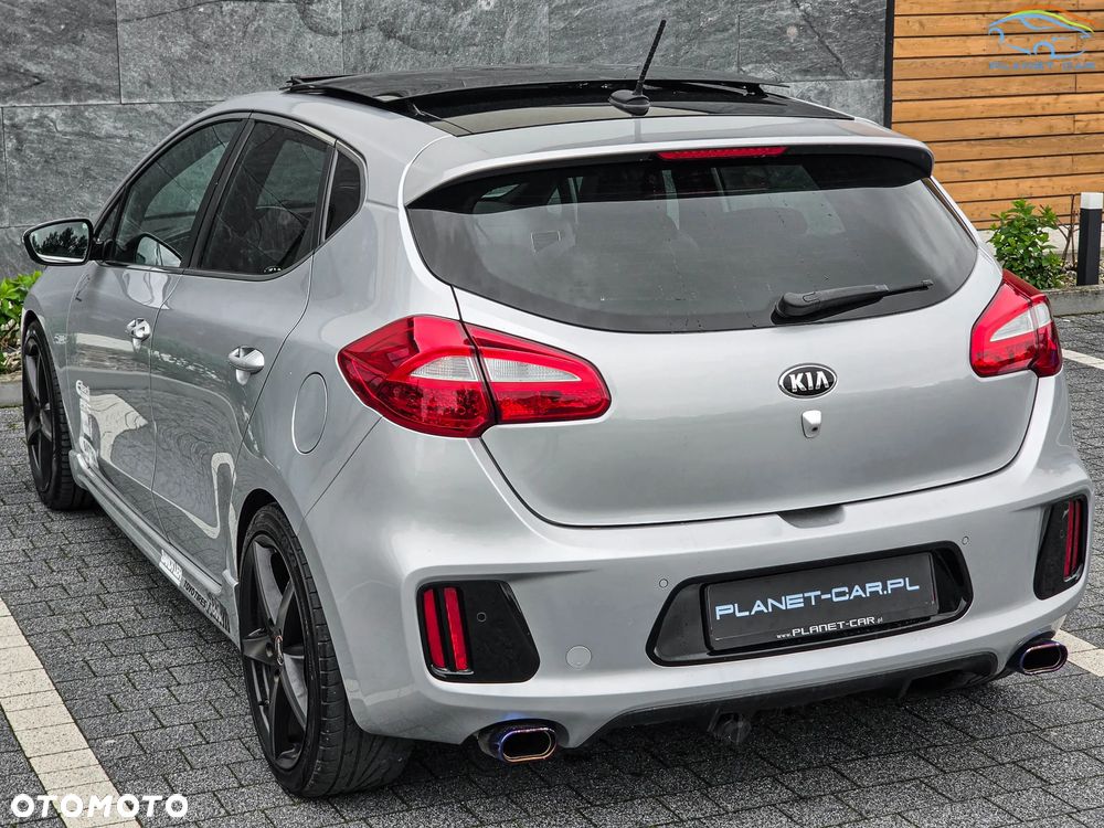 Kia Ceed 1.6 T-GDI GT-Challenge - 12