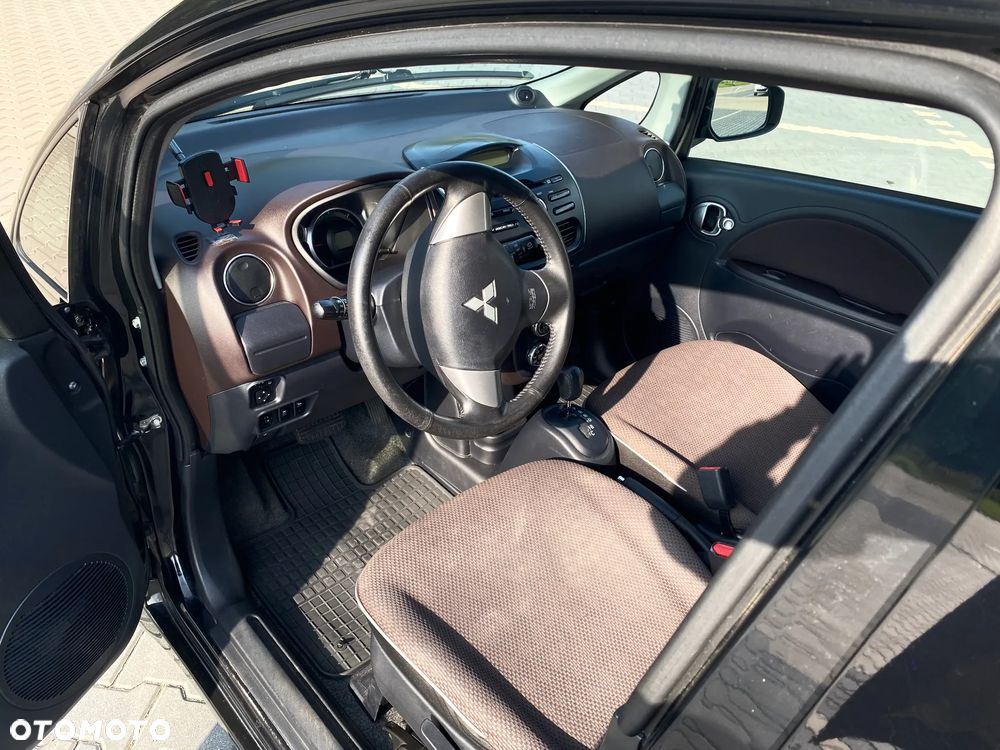 Mitsubishi i-MiEV Standard - 6