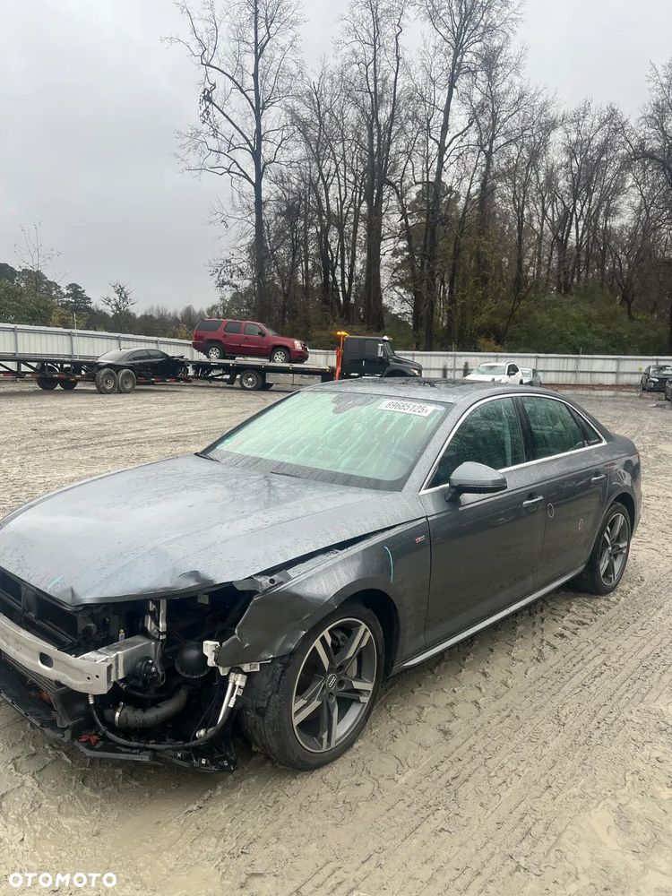 Audi A4 Limousine - 2