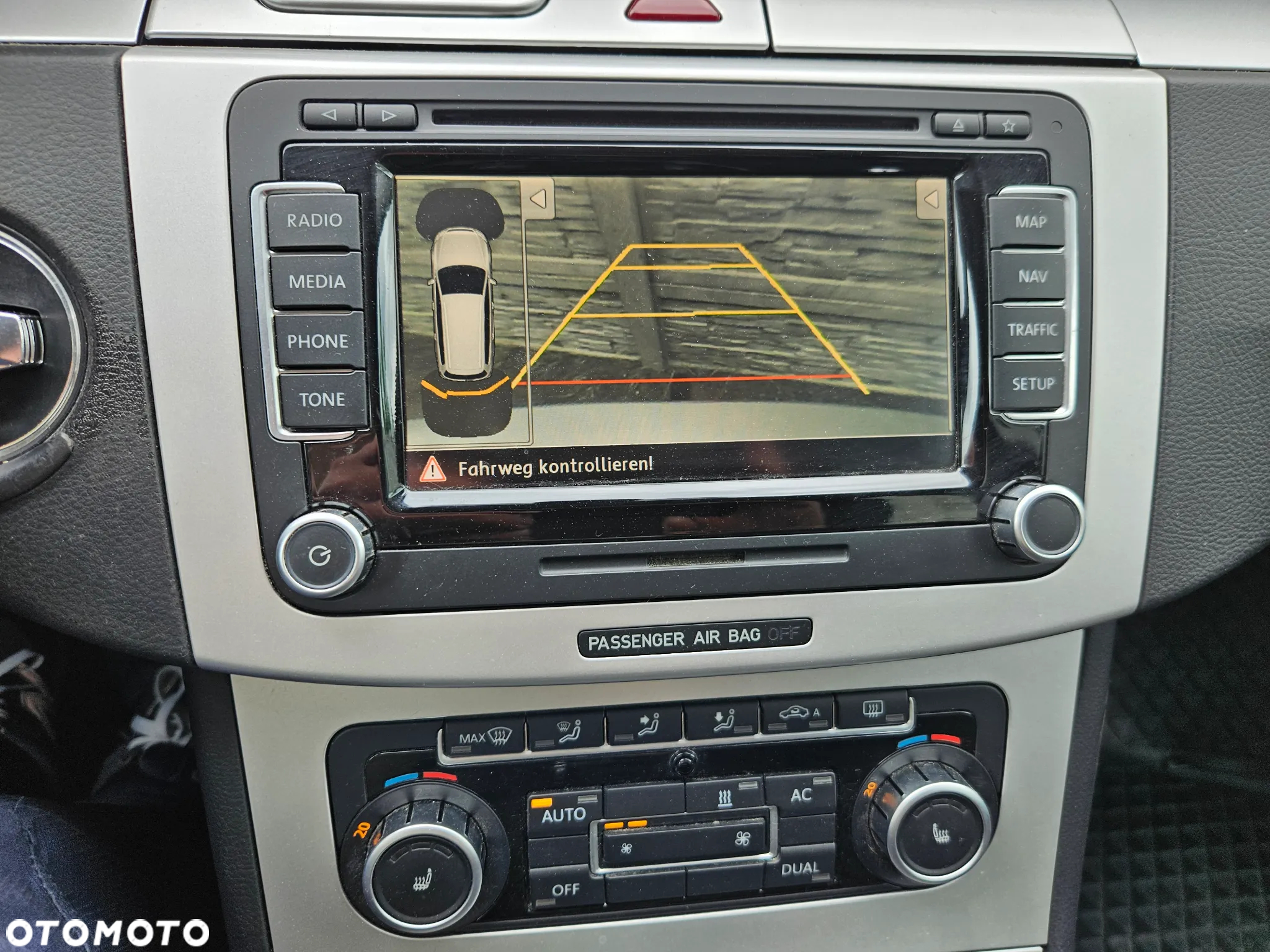 Volkswagen Passat Variant 2.0 TDI DPF DSG Comfortline - 22