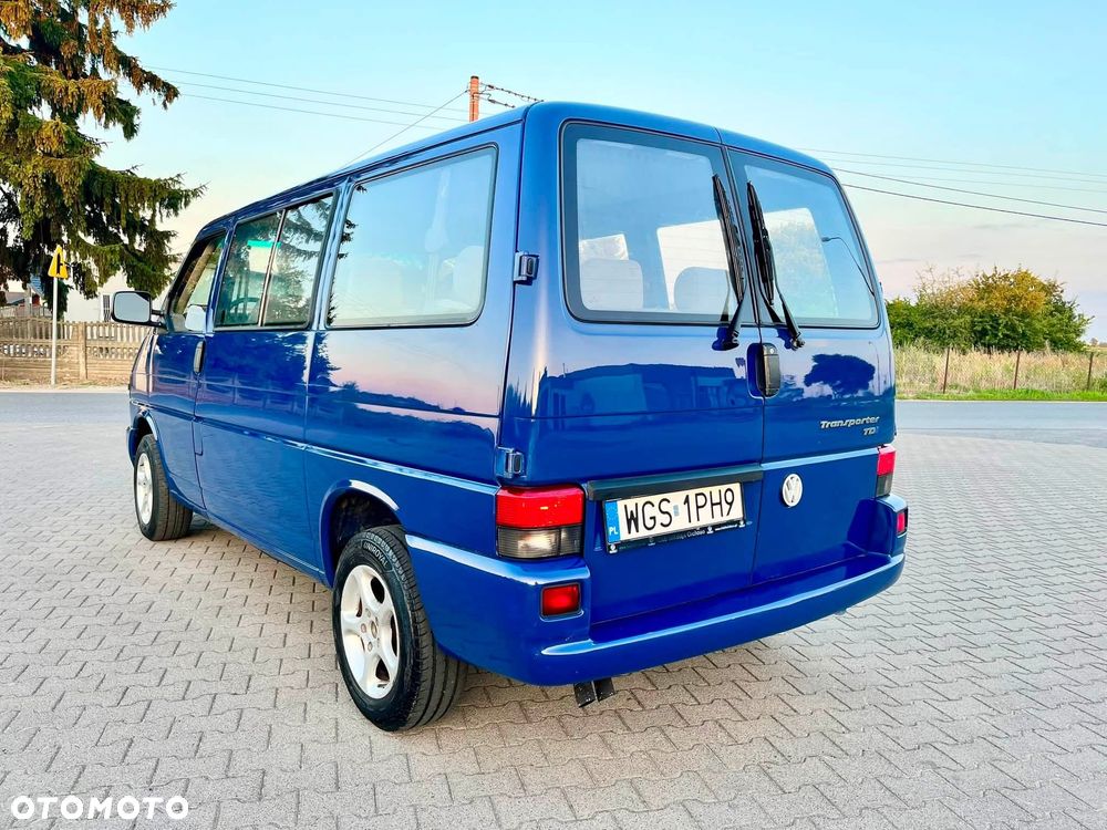 Volkswagen Transporter - 5