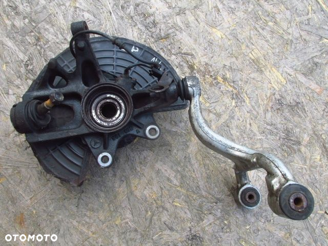 Mercedes ML w163 3.7 Zwrotnica lewy przód  wahacz - 4