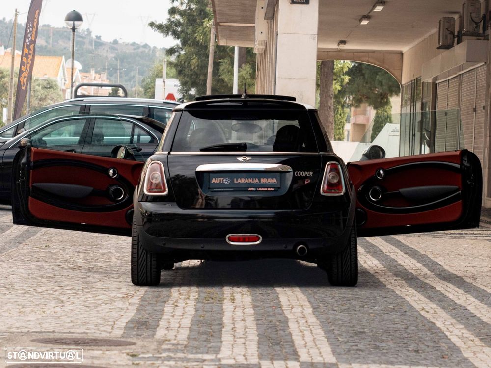 MINI 3 Portas Cooper D - 26