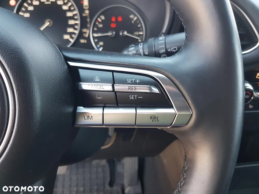 Mazda 3 SKYACTIV-G 2.0 M-Hybrid SELECTION - 13