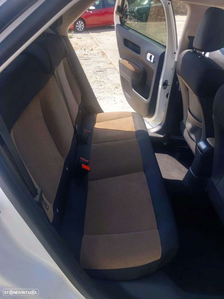 Citroën C4 Cactus 1.2 PureTech Shine - 16