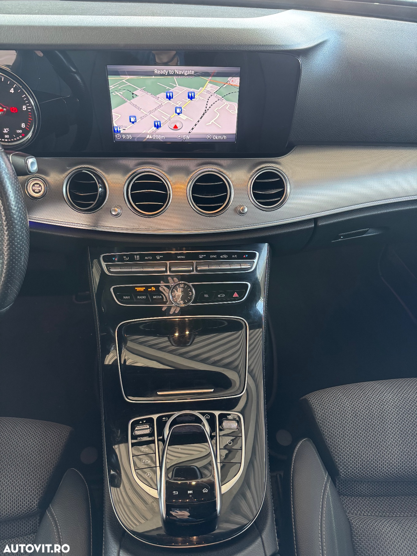 Mercedes-Benz E - 21