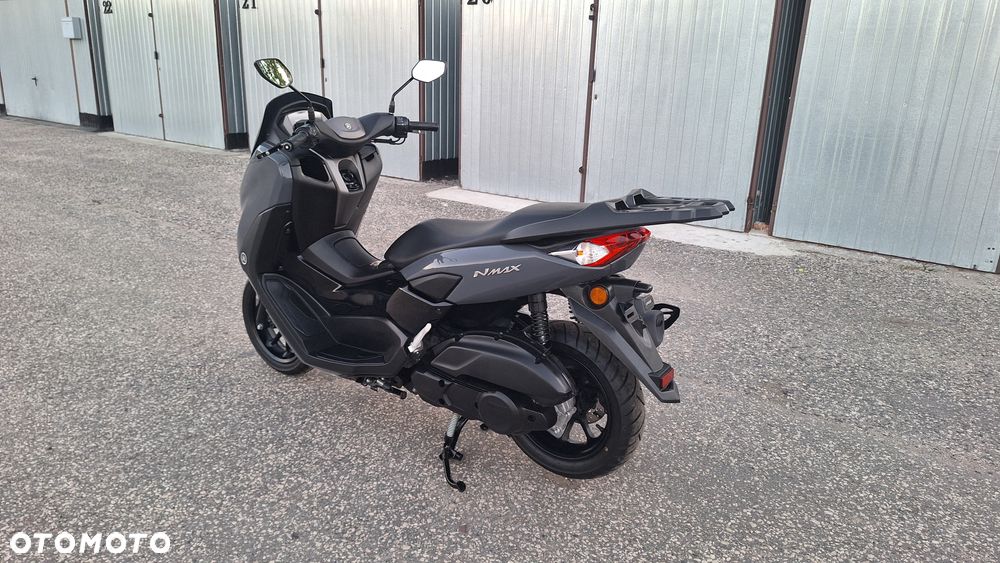 Yamaha NMAX - 5