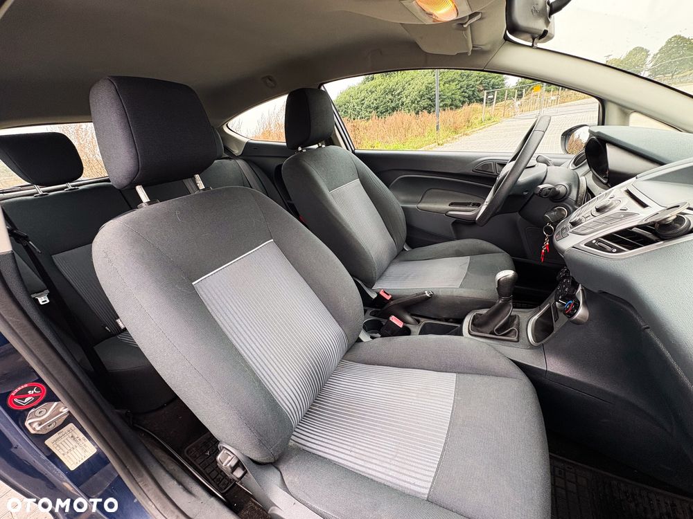 Ford Fiesta - 15