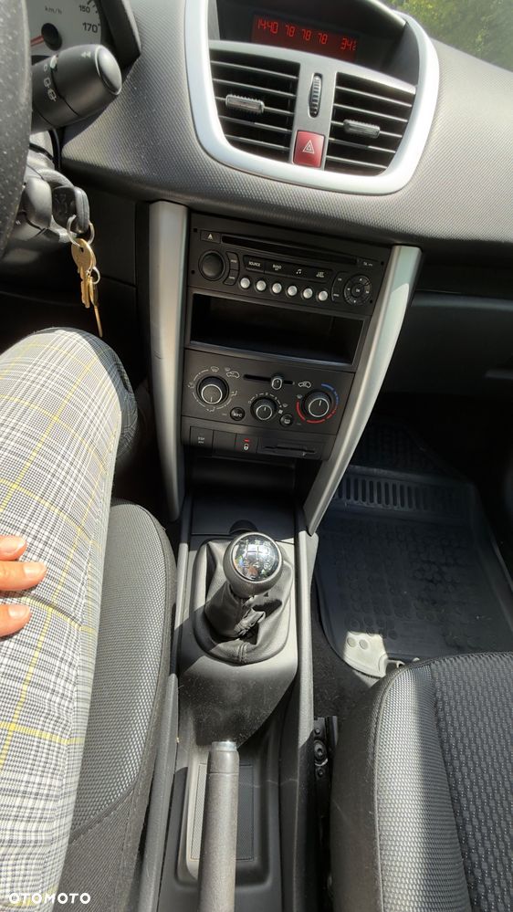 Peugeot 207 1.4 Trendy - 10