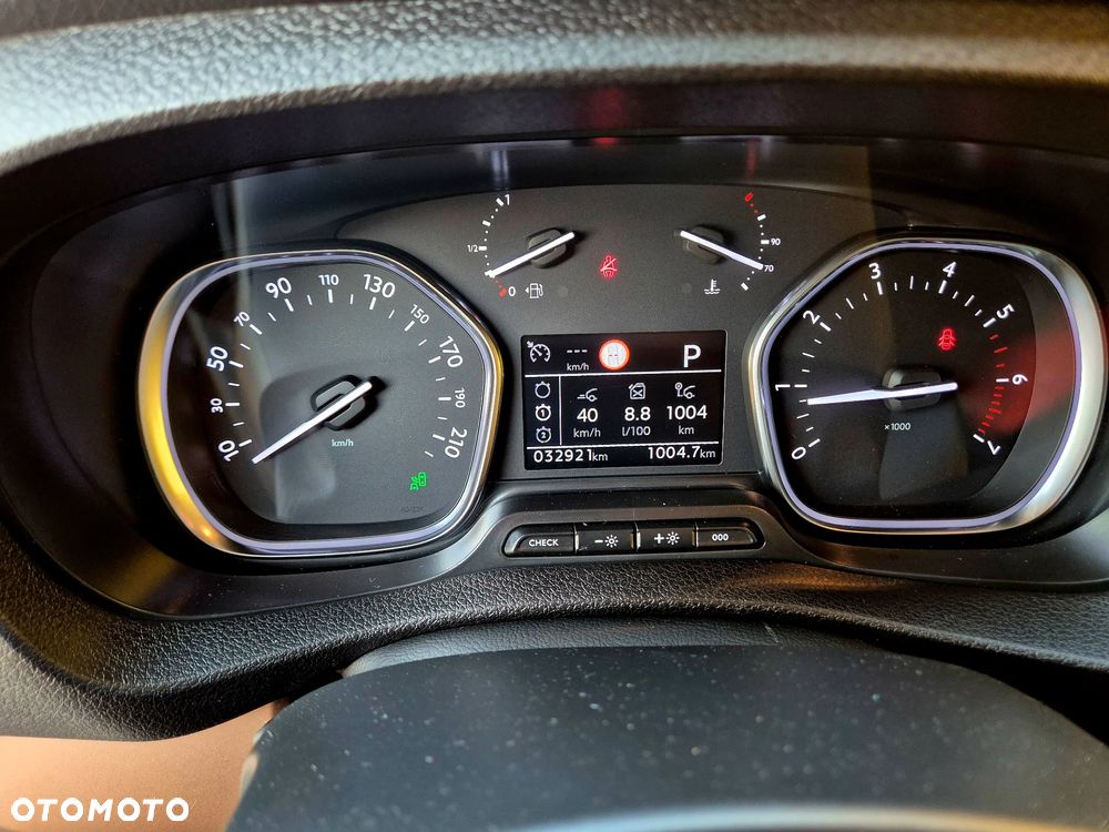 Toyota Proace Verso - 27