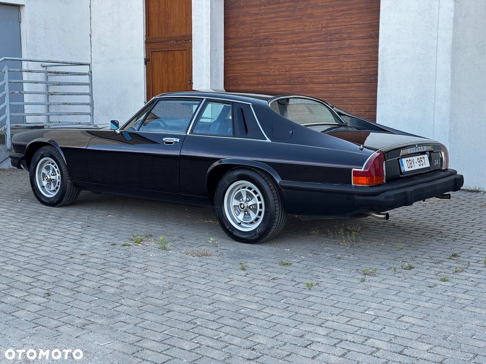 Jaguar XJS - 12