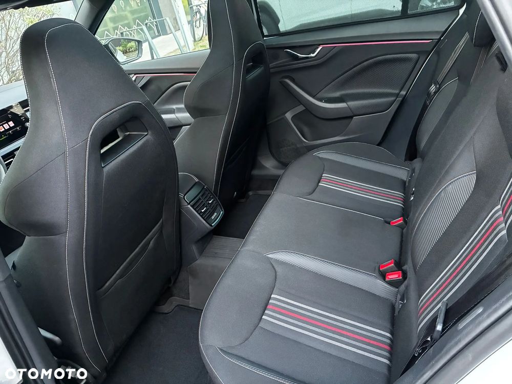 Skoda Kamiq 1.5 TSI Monte Carlo DSG - 12