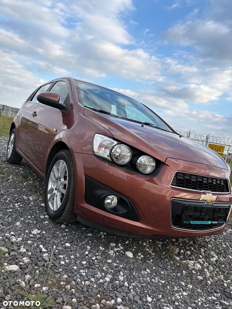 Chevrolet Aveo 1.6 LTZ - 14
