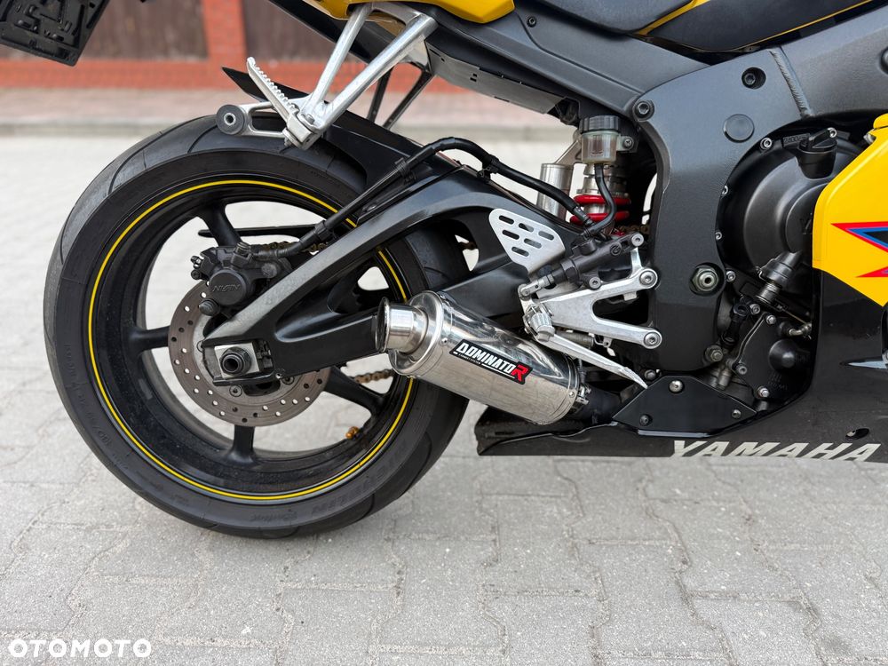Yamaha R6 - 8
