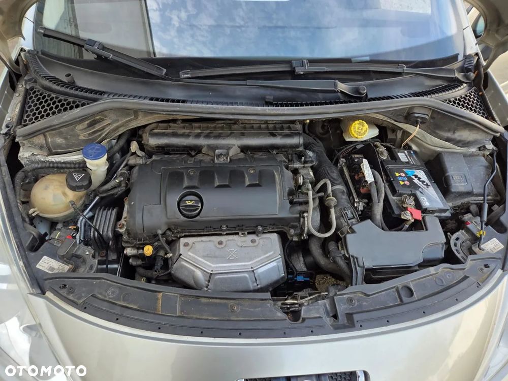 Peugeot 207 1.6 Premium - 19