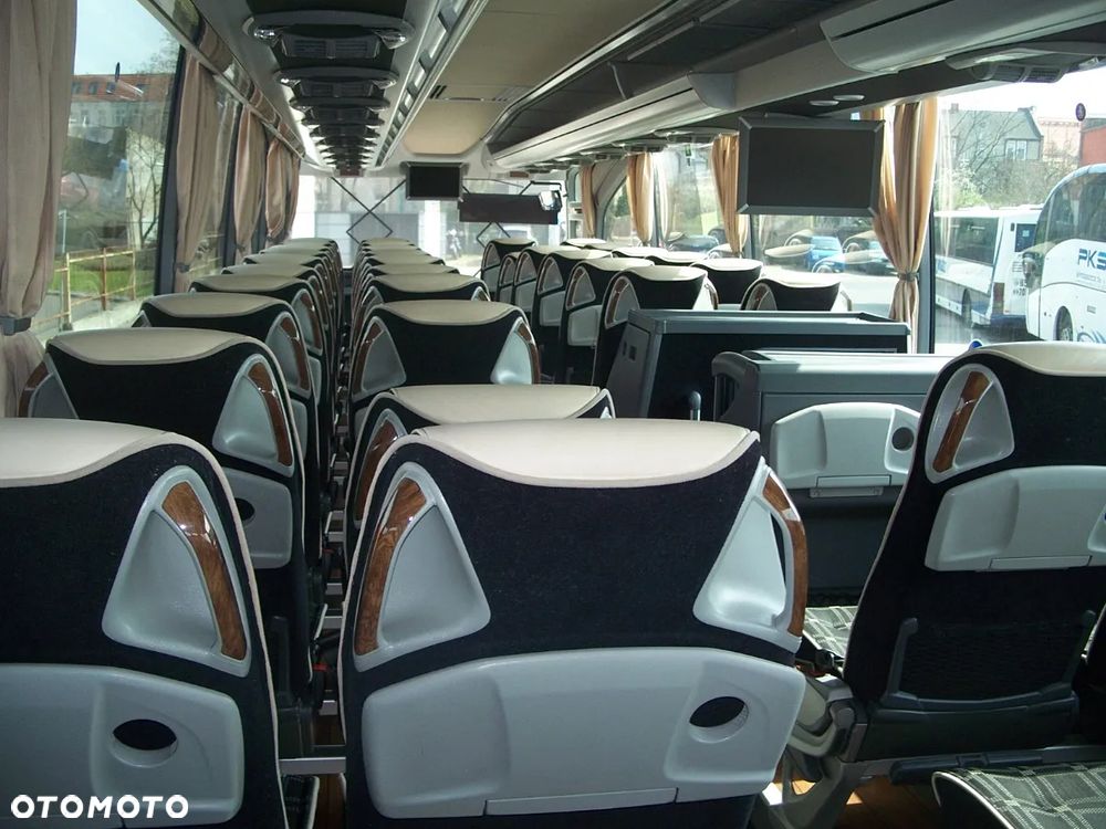 Mercedes-Benz TRAVEGO L 17RHD 3-y Osiowy - 13