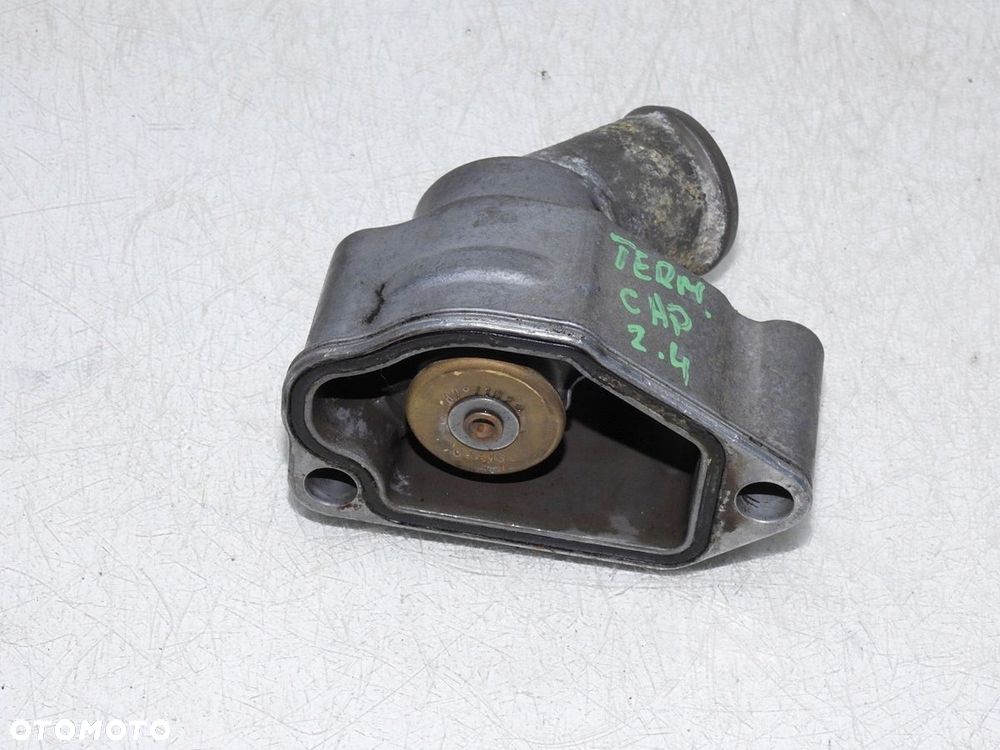 OBUDOWA TERMOSTAU CHEVROLET CAPTIVA 2.4 - 7