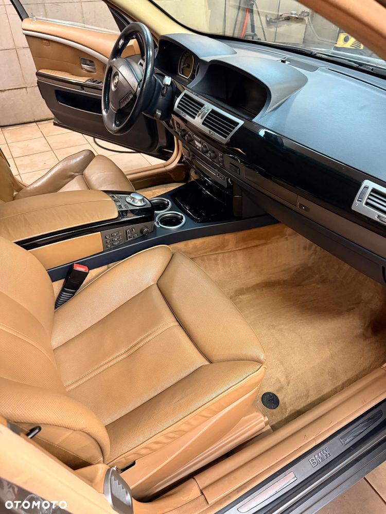 BMW Seria 7 - 37
