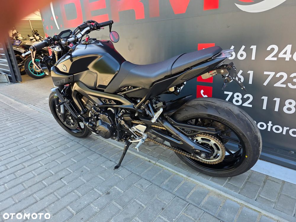 Yamaha MT - 6