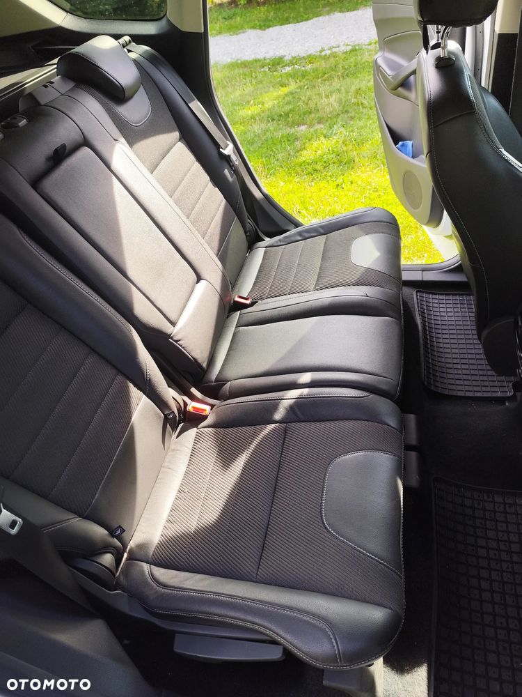 Ford Kuga 2.0 TDCi 4WD Trend - 11