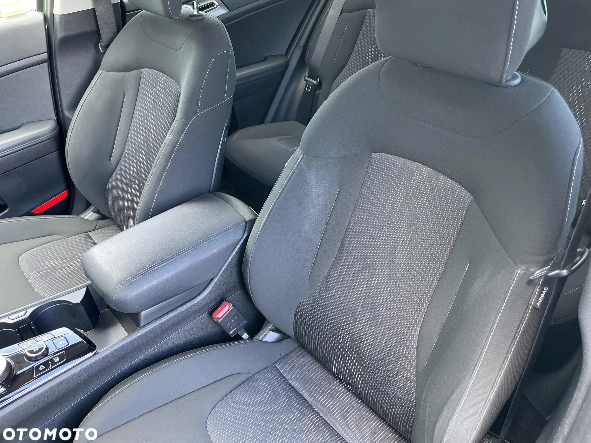 Kia Sportage 1.6 T-GDI L 2WD DCT - 11