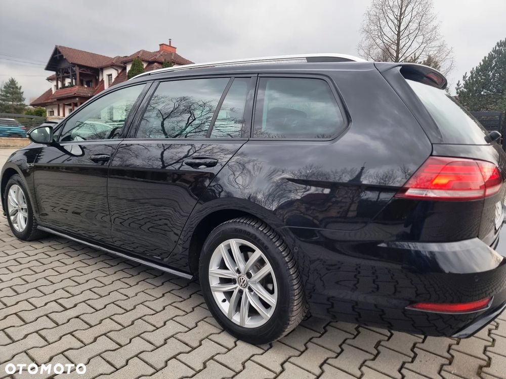 Volkswagen Golf 2.0 TDI SCR DSG R-Line - 26