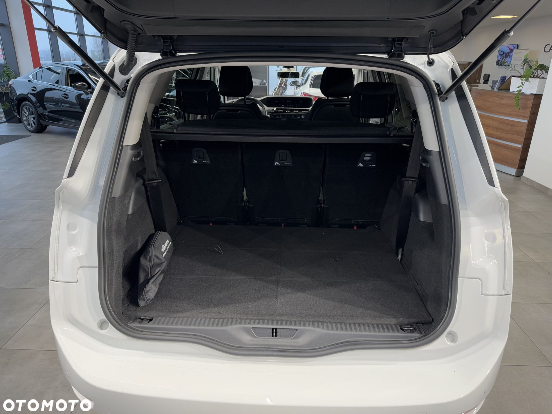 Citroën C4 SpaceTourer - 11