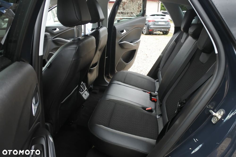 Opel Grandland X 1.2 Start/Stop Business INNOVATION - 10