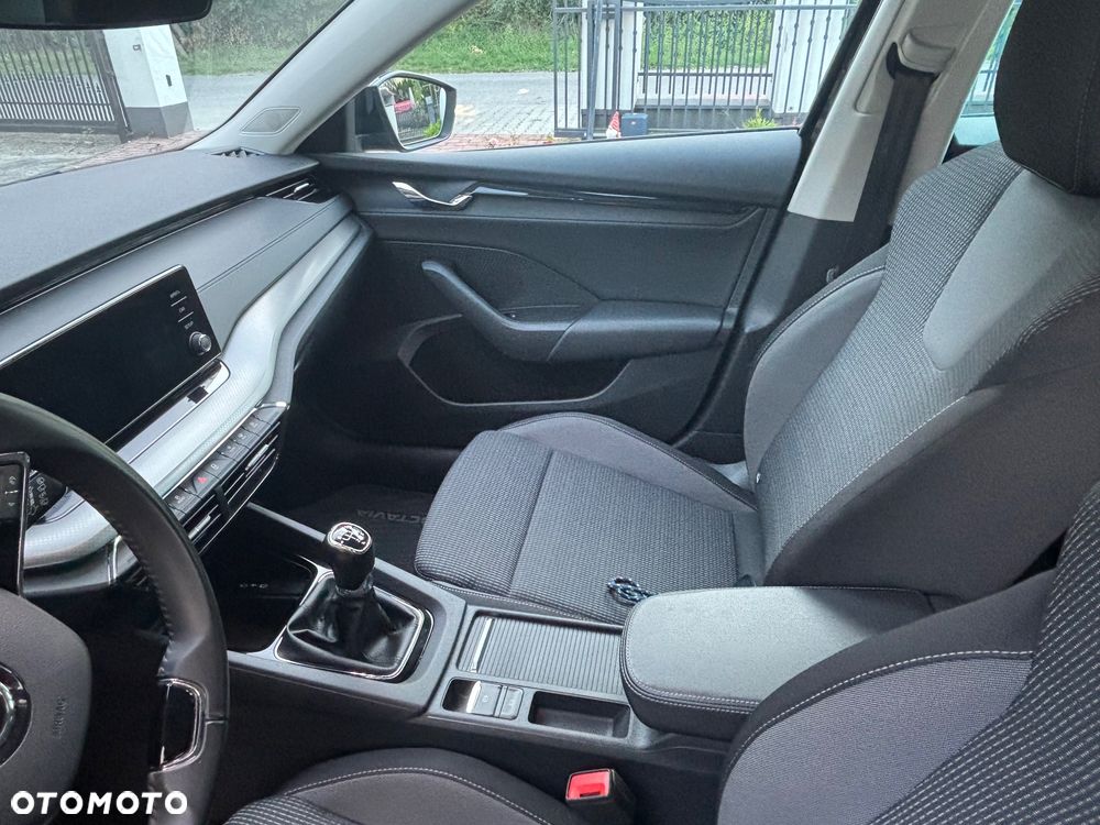 Skoda Octavia 2.0 TDI Ambition - 21