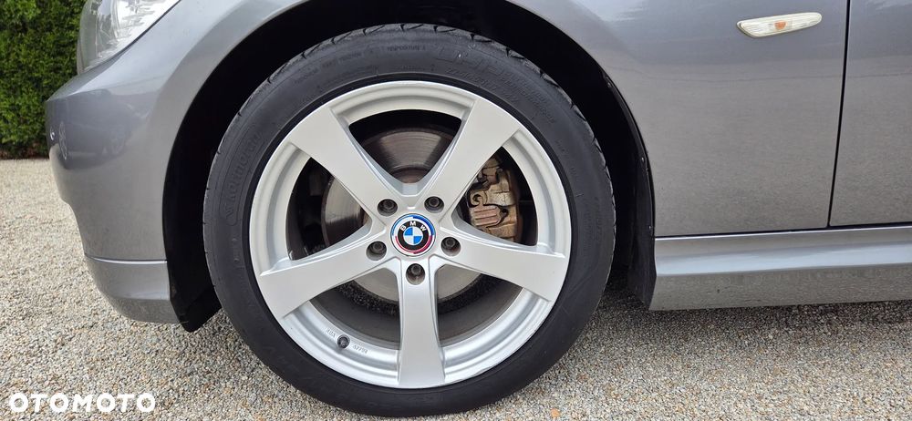 BMW Seria 3 320d - 13