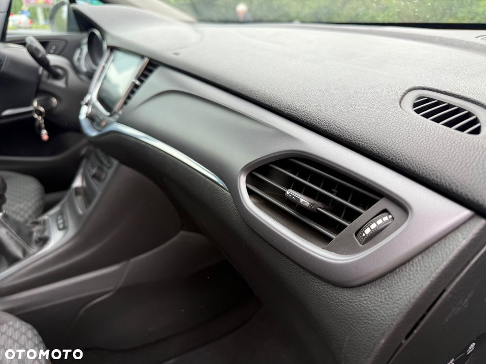 Opel Astra - 18