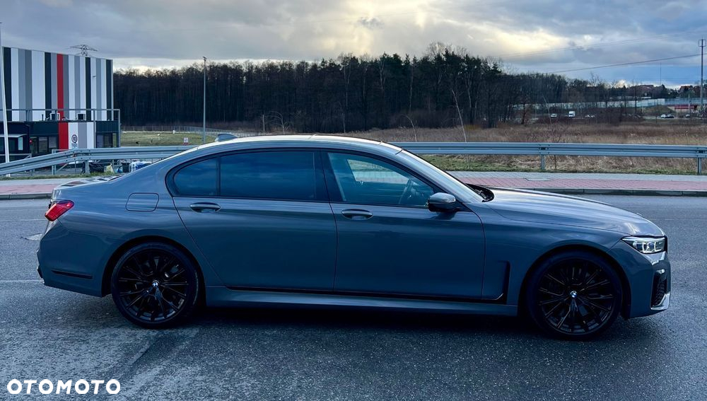 BMW Seria 7 750Li xDrive - 4