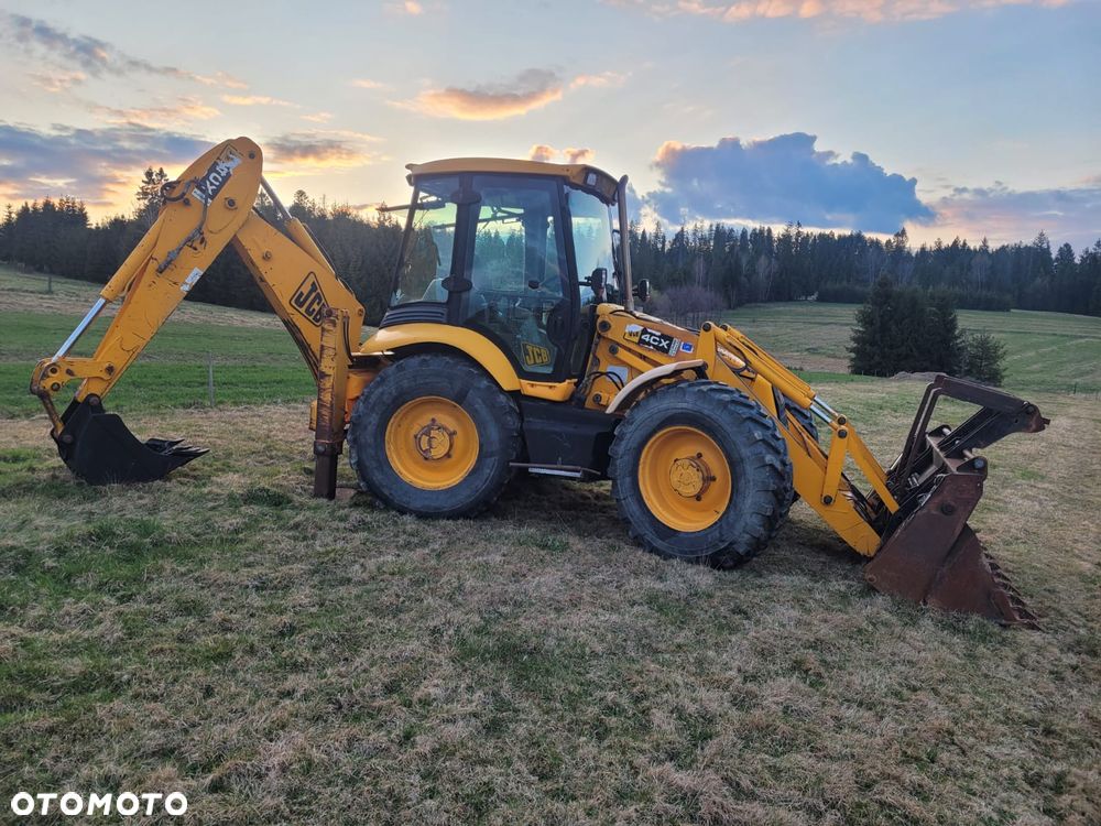 JCB 4CX - 1