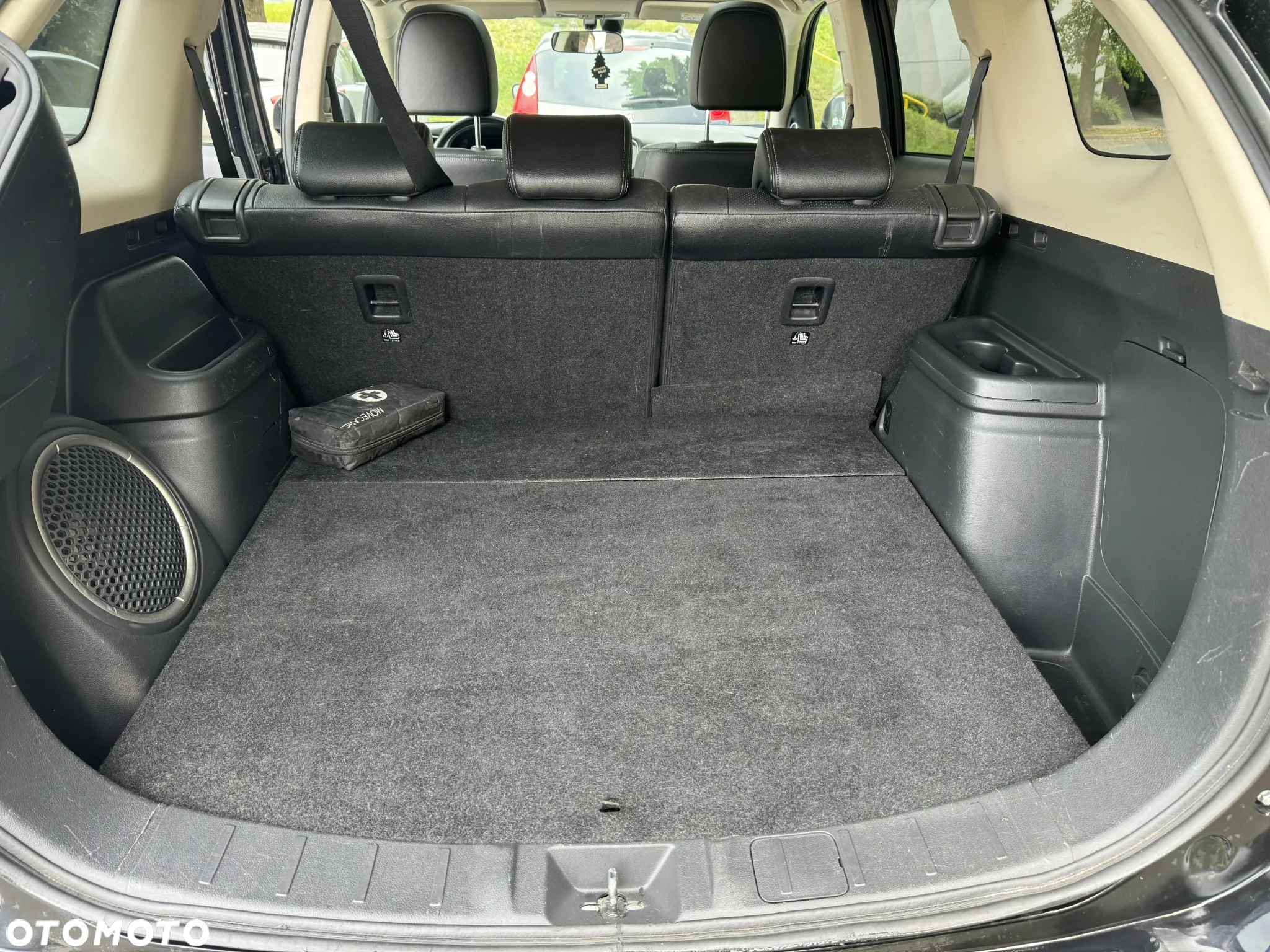 Mitsubishi Outlander 2.0 4WD Plug-In Hybrid - 17