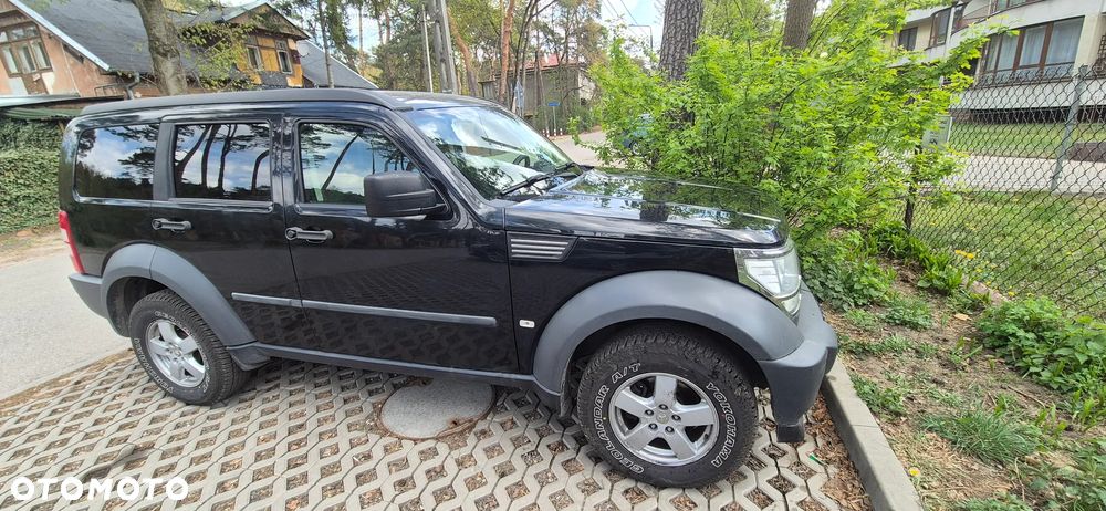 Dodge Nitro - 4