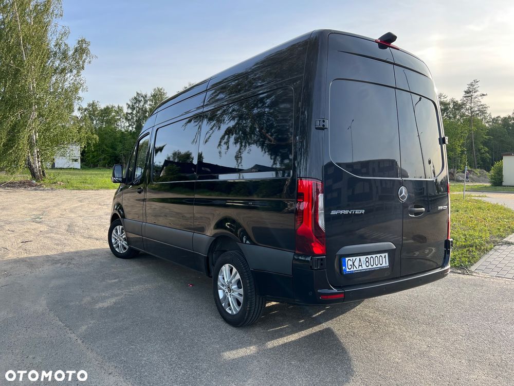 Mercedes-Benz Sprinter - 19