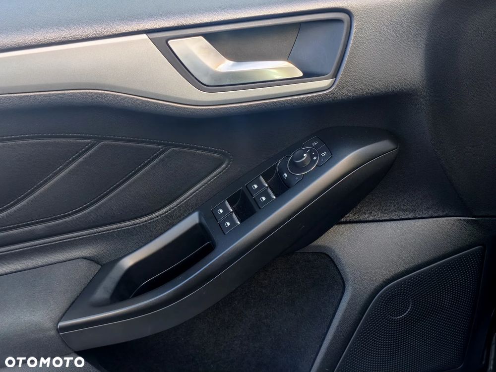 Ford Focus - 14